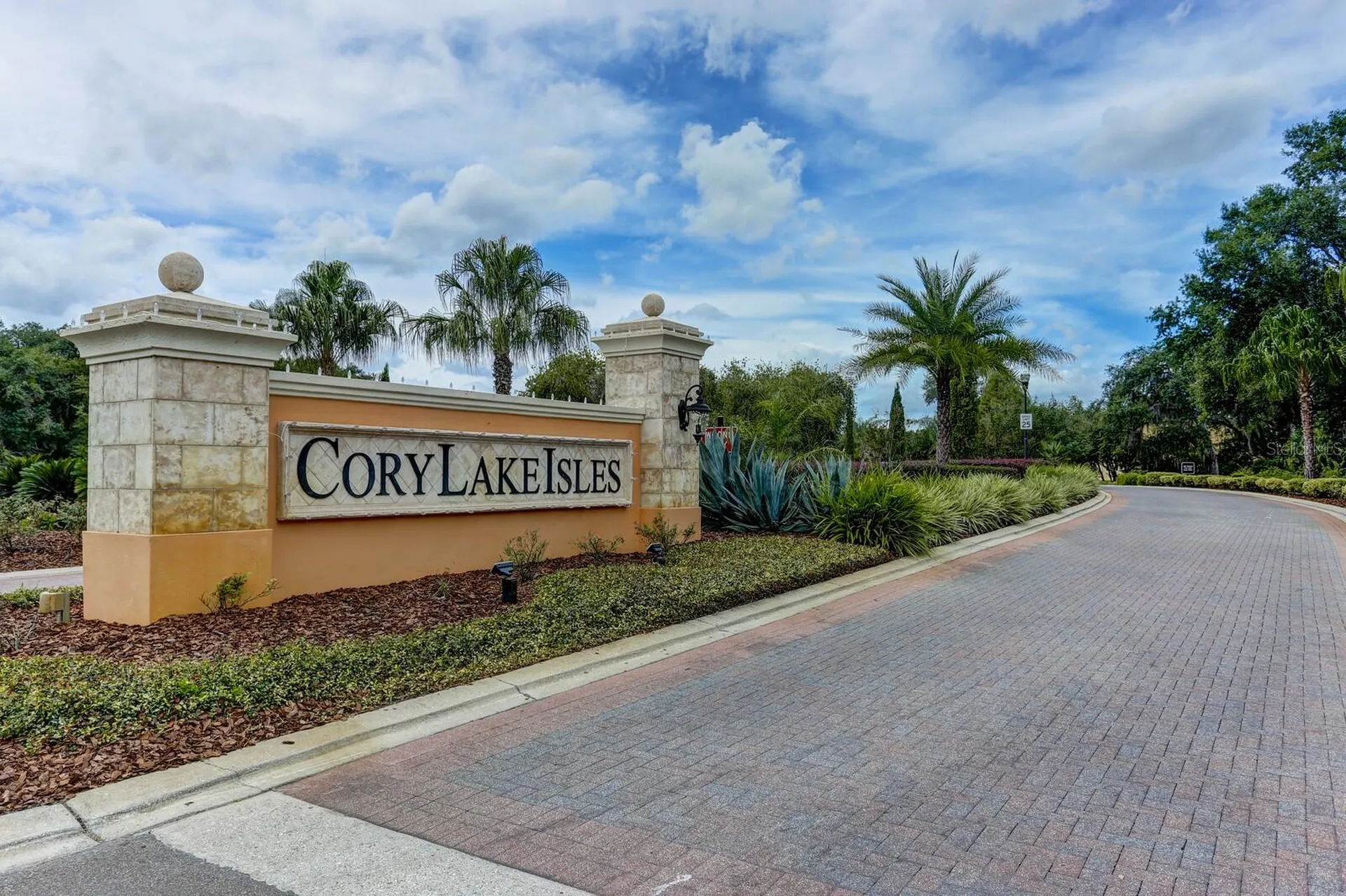 10411 Canary Isle Drive Tampa FL 33647