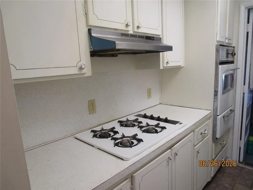 1950 58th Avenue N St Petersburg FL 33714
