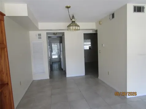 1950 58th Avenue N St Petersburg FL 33714