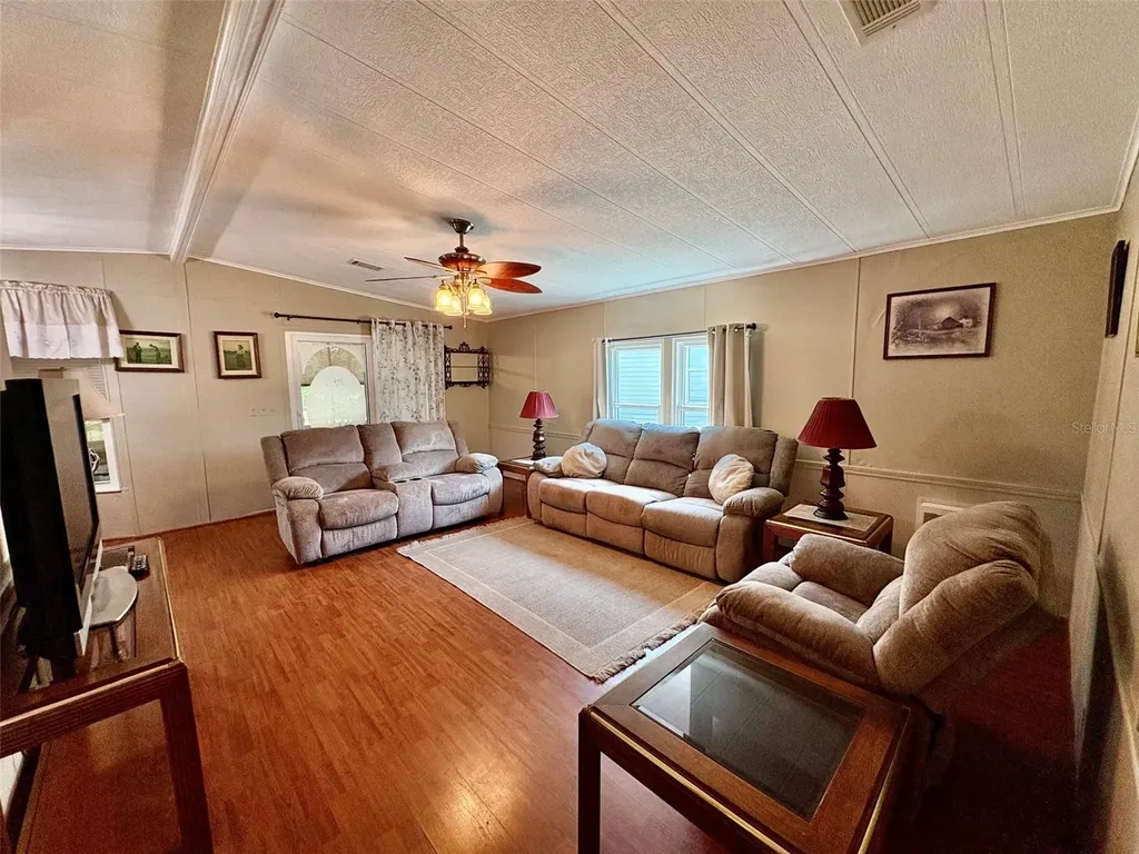 6053 Southern Oaks Drive SE Winter Haven FL 33884