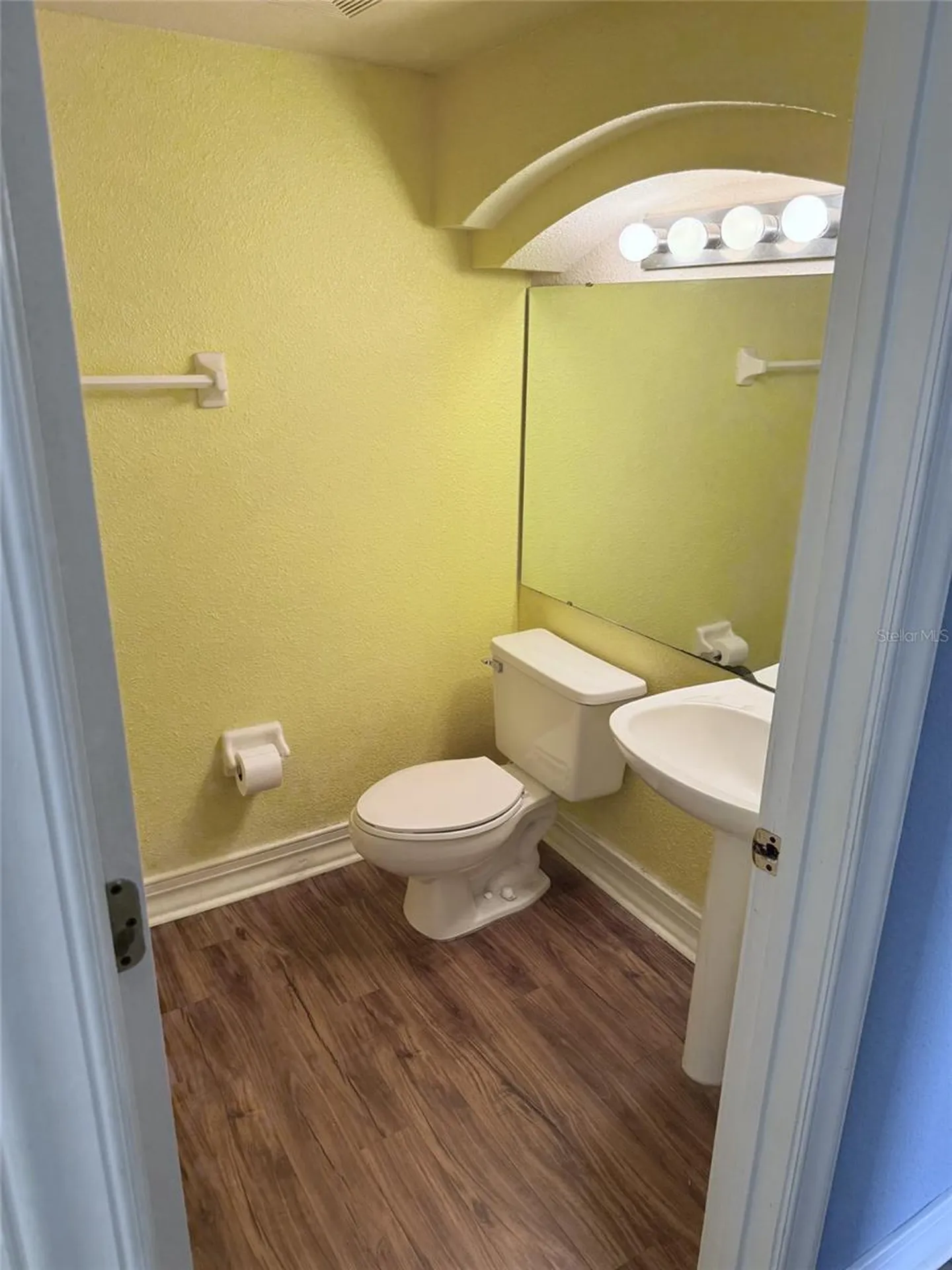 8025 Addison Court Orlando FL 32835