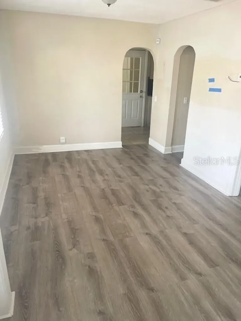 102 W Elm Street Tampa FL 33604