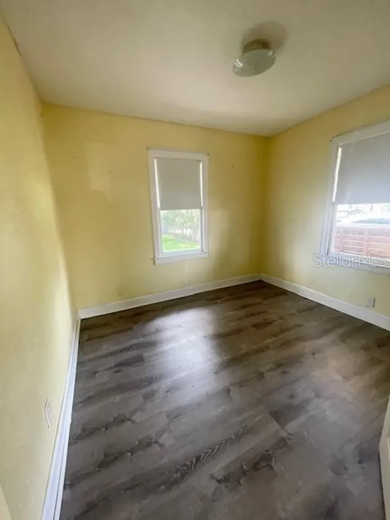 102 W Elm Street Tampa FL 33604