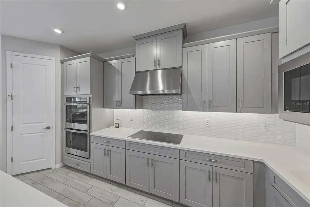 6978 Bradbury Circle Wesley Chapel FL 33545