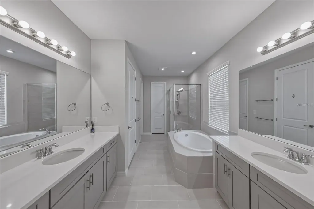 6978 Bradbury Circle Wesley Chapel FL 33545