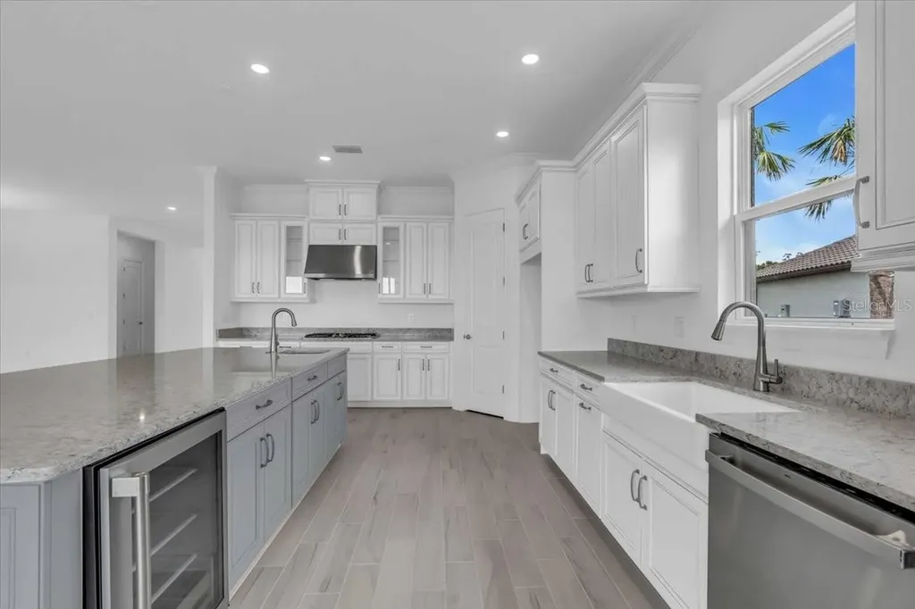 10176 Silent Night Lane Sarasota FL 34241