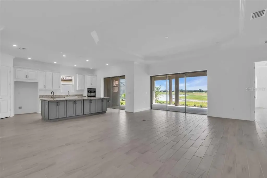10176 Silent Night Lane Sarasota FL 34241