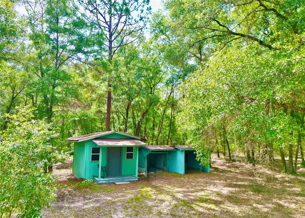 8232 Swan Lake Road Melrose FL 32666