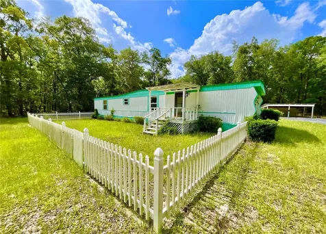 8232 Swan Lake Road Melrose FL 32666