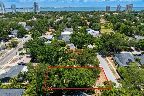 3403 W Bay Villa Avenue Tampa FL 33611