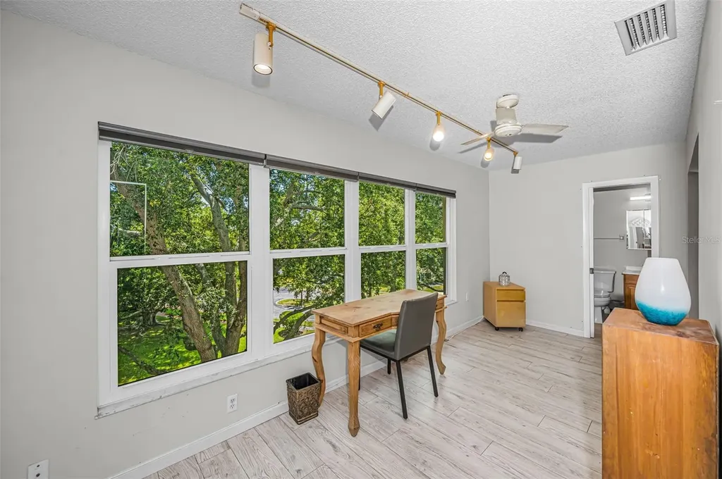 5725 80th Street N St Petersburg FL 33709