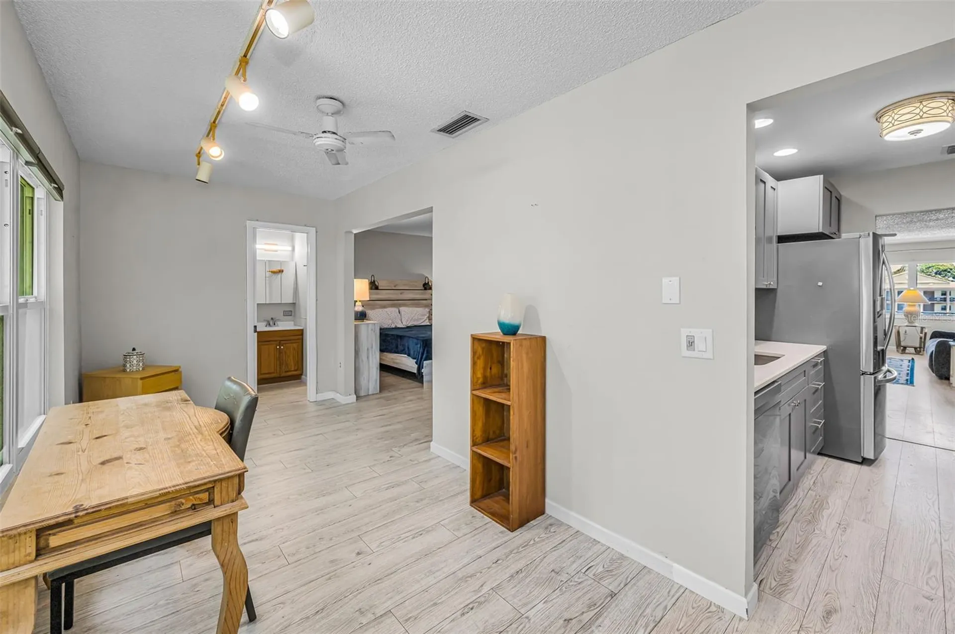 5725 80th Street N St Petersburg FL 33709