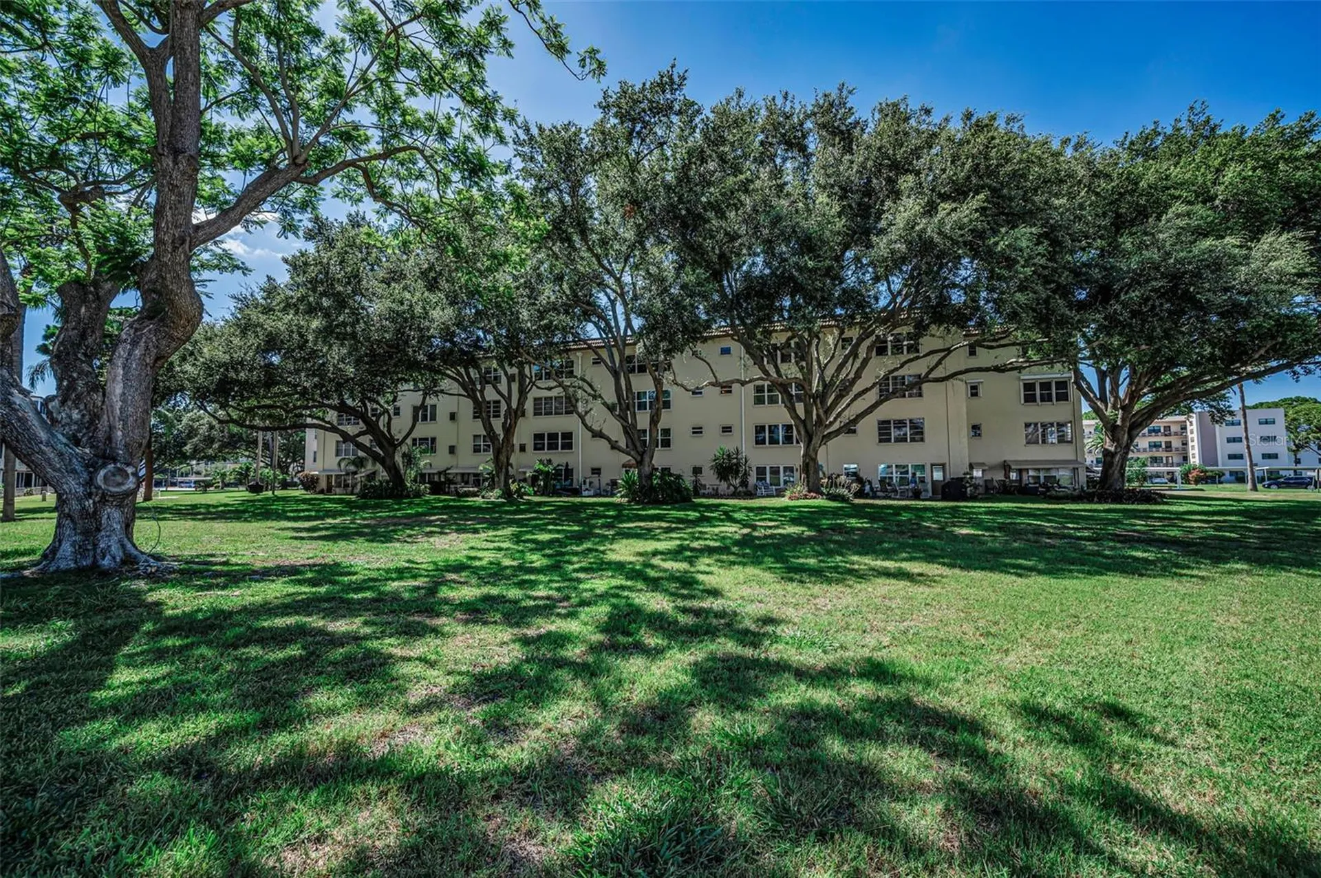 5725 80th Street N St Petersburg FL 33709