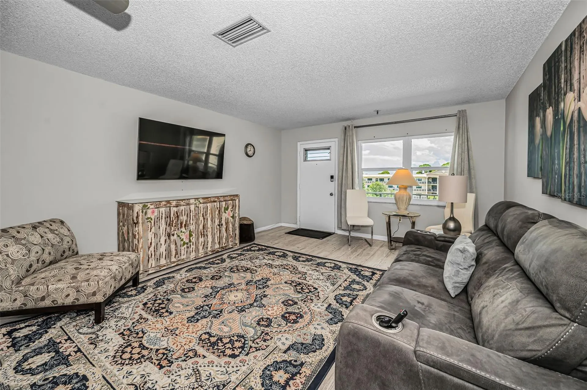 5725 80th Street N St Petersburg FL 33709