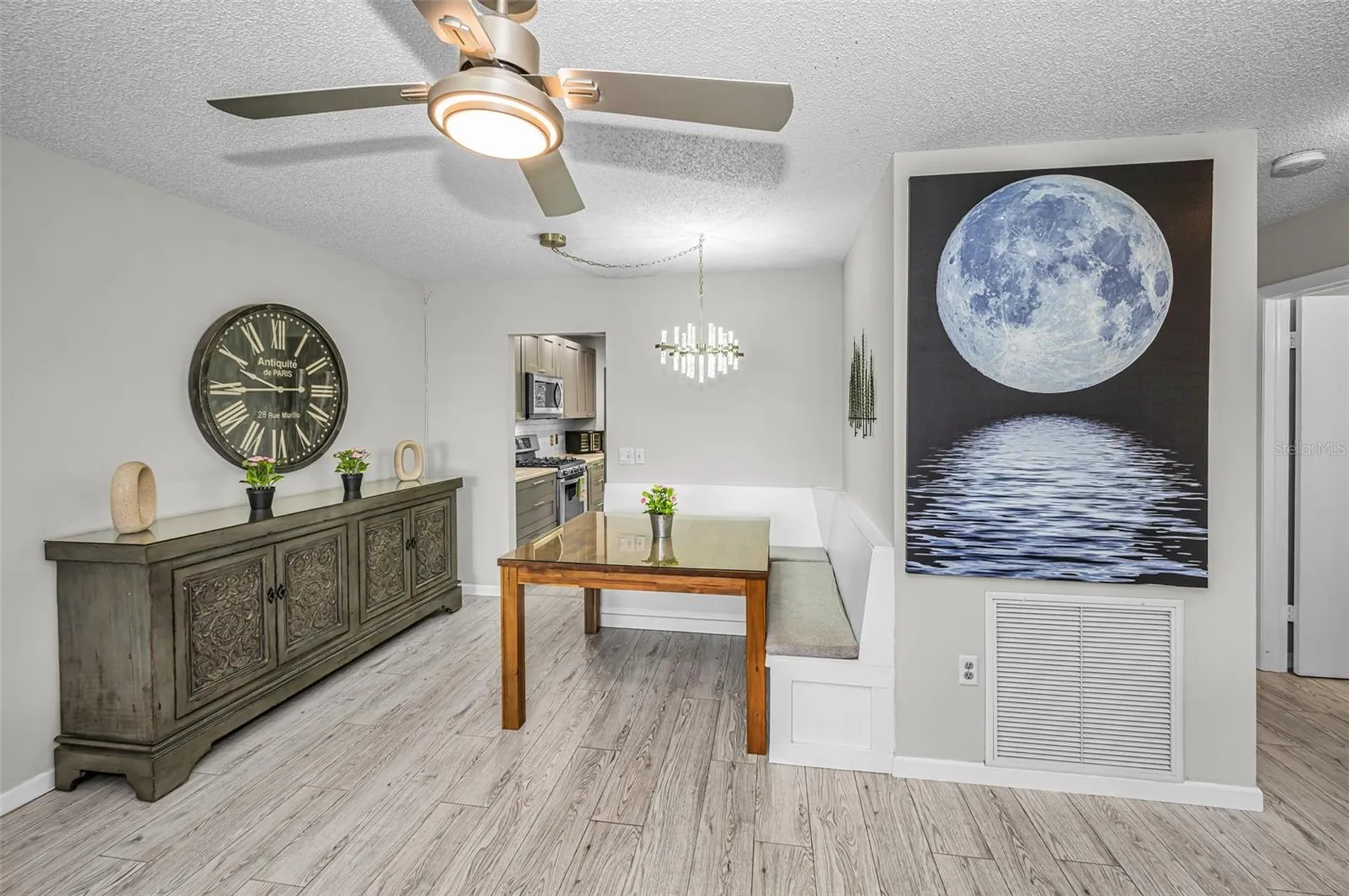 5725 80th Street N St Petersburg FL 33709