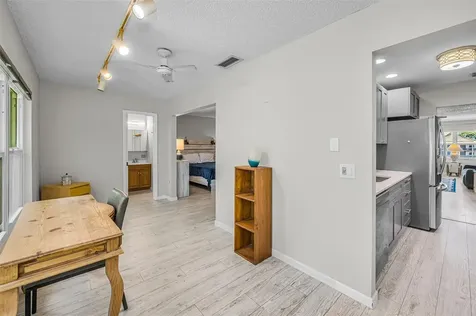 5725 80th Street N St Petersburg FL 33709