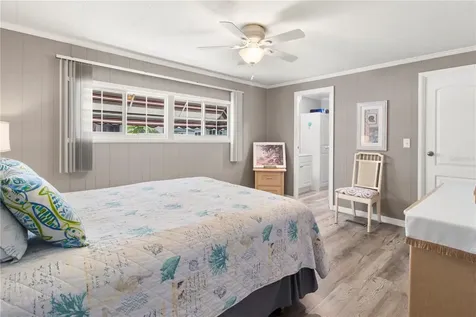 808 53rd Avenue E Bradenton FL 34203