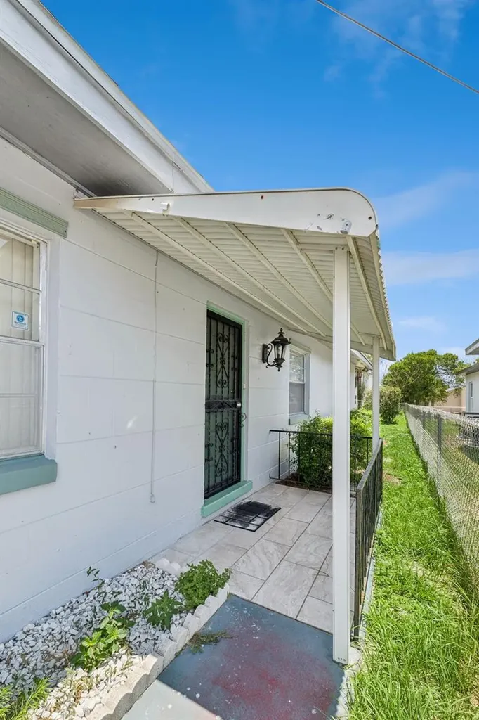 442 E Street Lake Wales FL 33853
