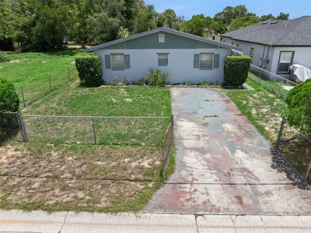 442 E Street Lake Wales FL 33853