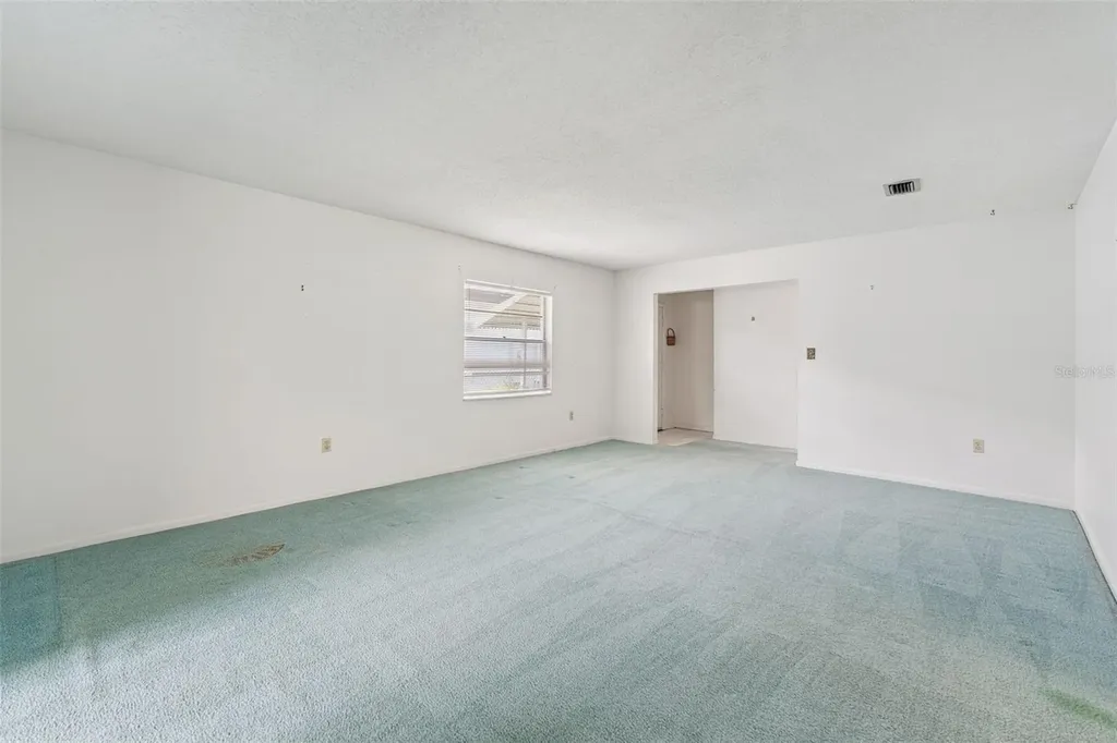 442 E Street Lake Wales FL 33853