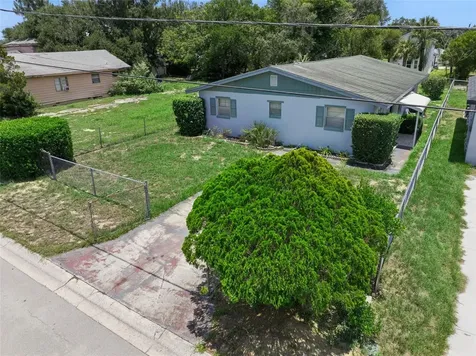 442 E Street Lake Wales FL 33853