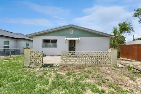 442 E Street Lake Wales FL 33853