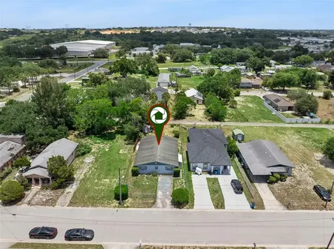 442 E Street Lake Wales FL 33853