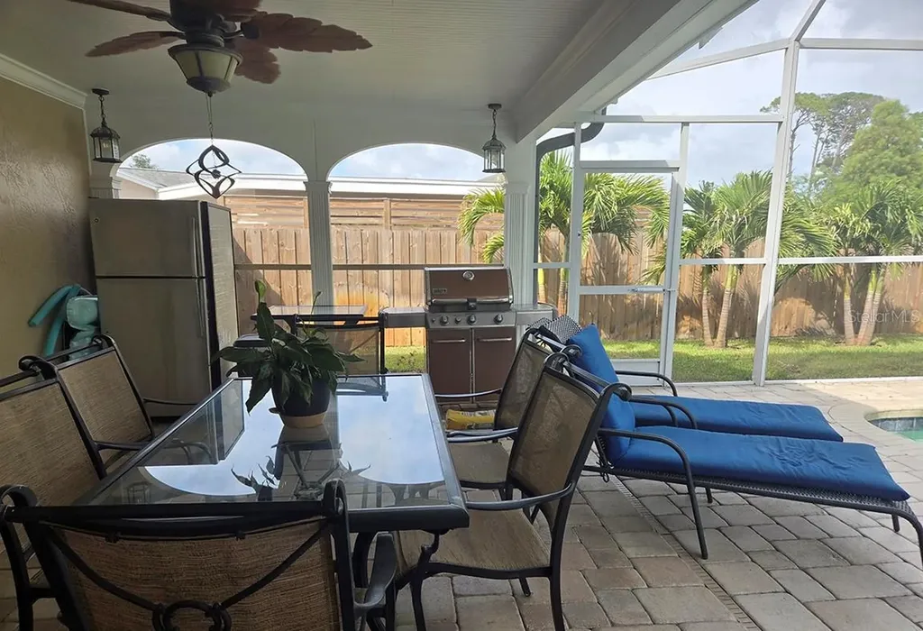 9232 80th Avenue Seminole FL 33777