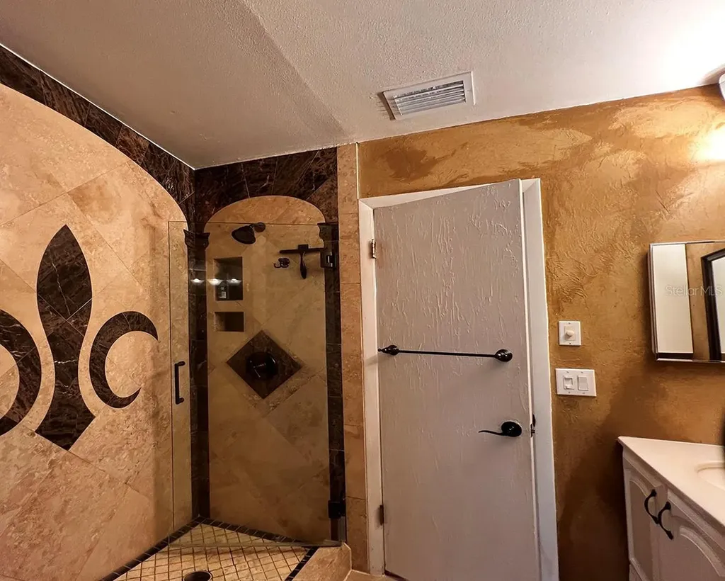 9232 80th Avenue Seminole FL 33777