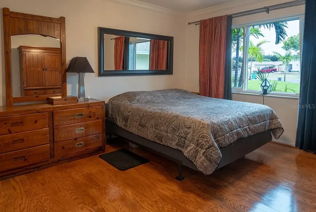 9232 80th Avenue Seminole FL 33777