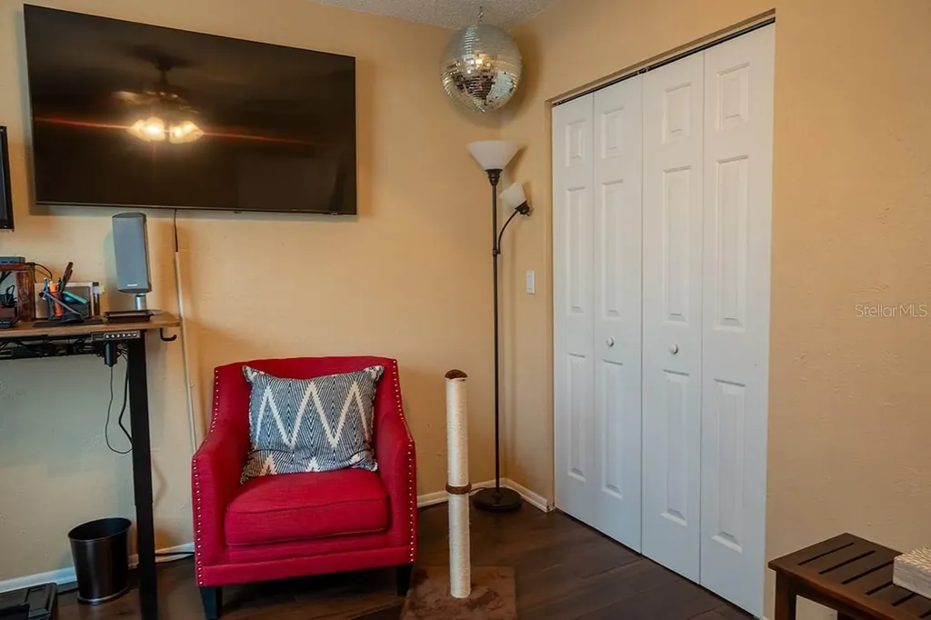 9232 80th Avenue Seminole FL 33777