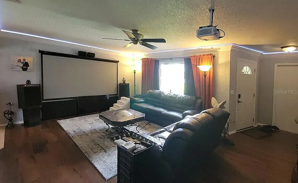 9232 80th Avenue Seminole FL 33777
