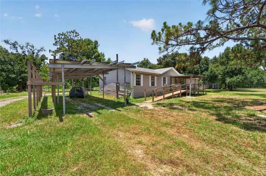 1205 Crystal Springs Road Zephyrhills FL 33540