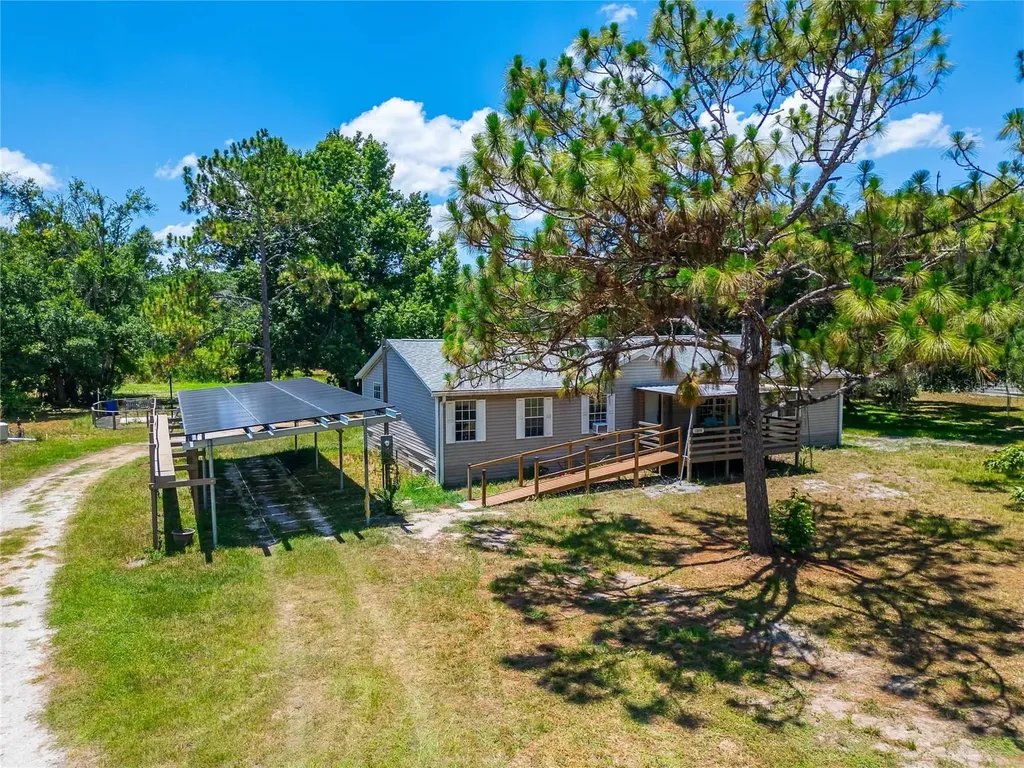 1205 Crystal Springs Road Zephyrhills FL 33540