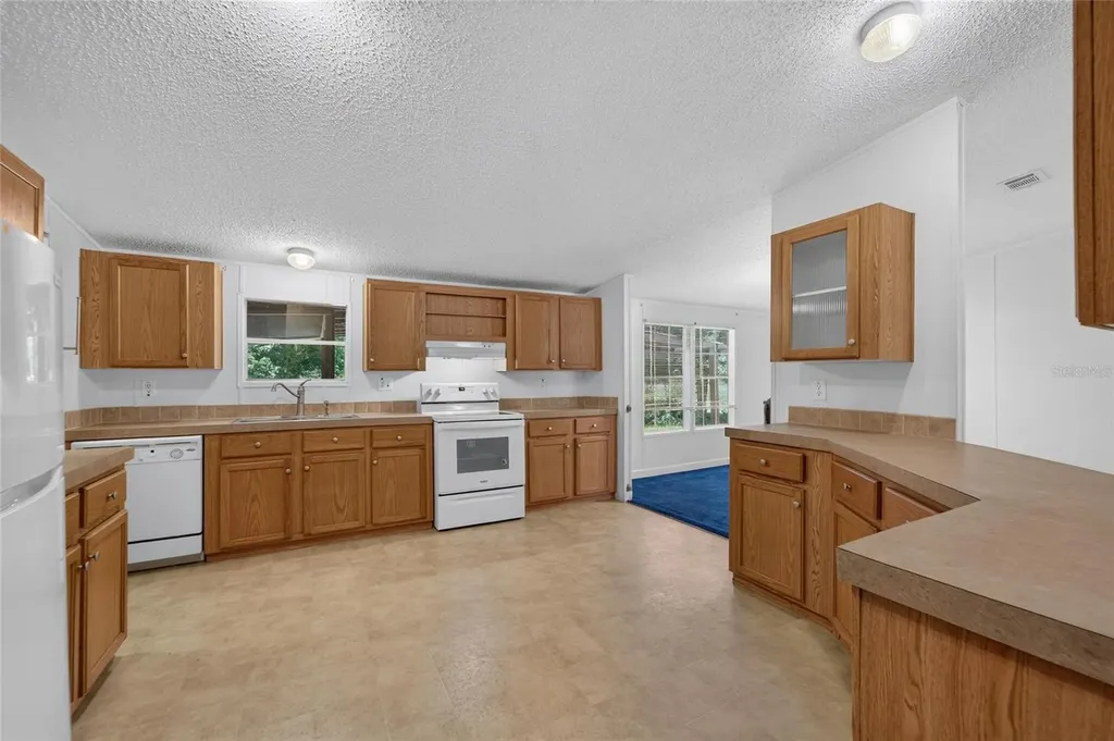 1205 Crystal Springs Road Zephyrhills FL 33540