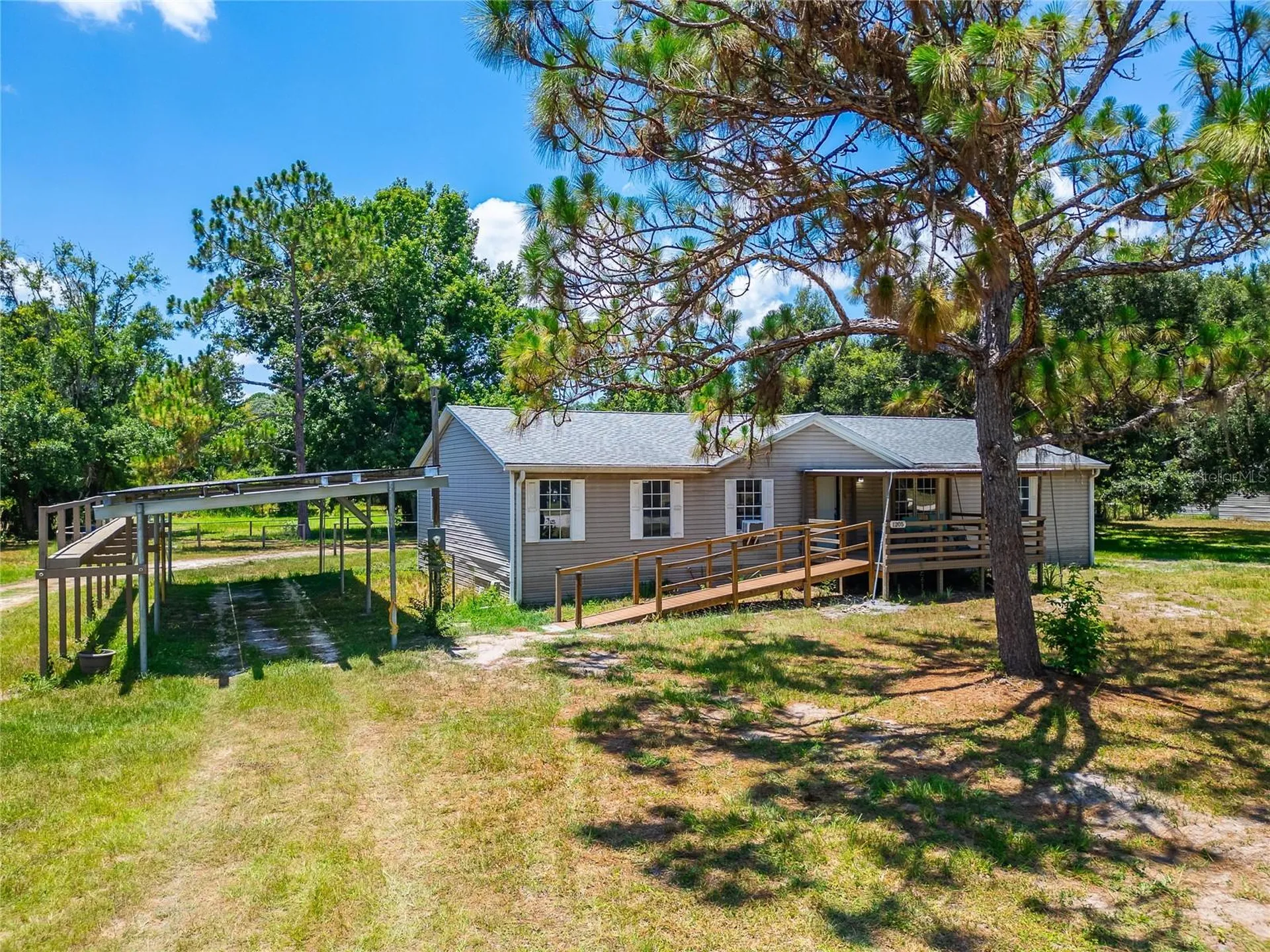 1205 Crystal Springs Road Zephyrhills FL 33540