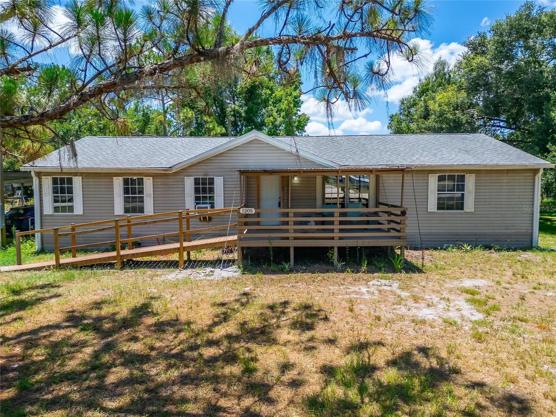 1205 Crystal Springs Road Zephyrhills FL 33540