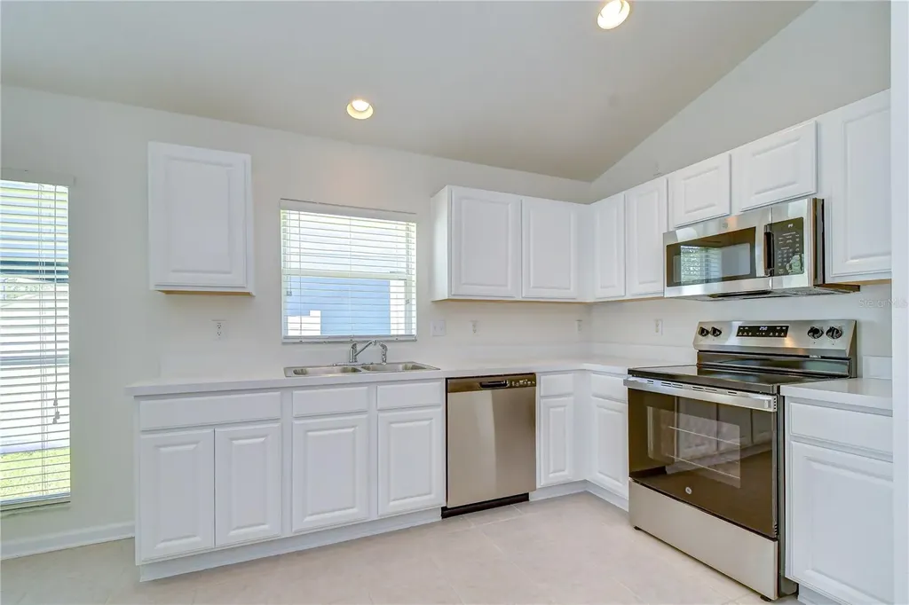 7548 Granitville Drive Wesley Chapel FL 33545