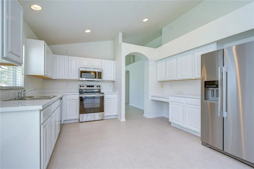 7548 Granitville Drive Wesley Chapel FL 33545