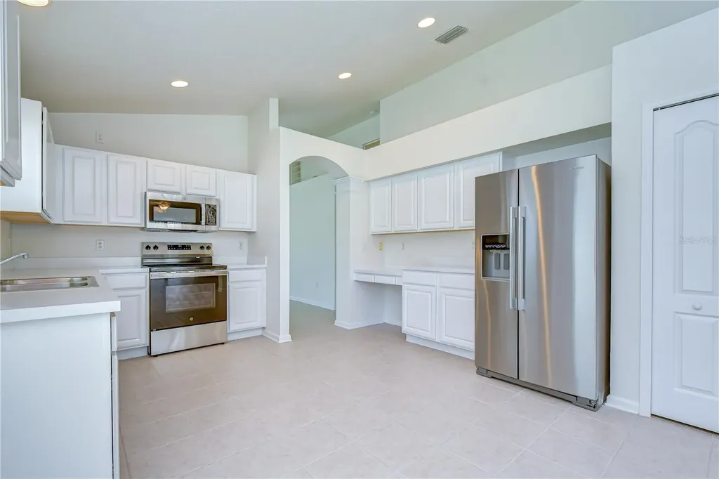 7548 Granitville Drive Wesley Chapel FL 33545