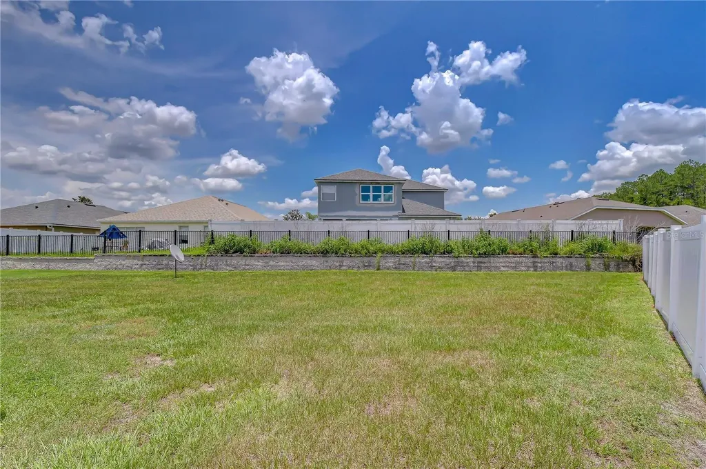 7548 Granitville Drive Wesley Chapel FL 33545