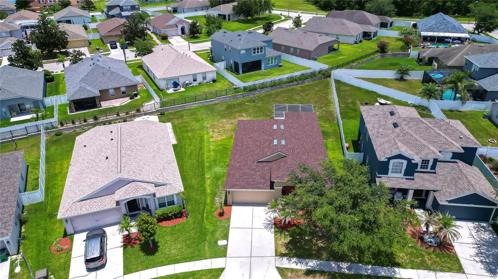 7548 Granitville Drive Wesley Chapel FL 33545