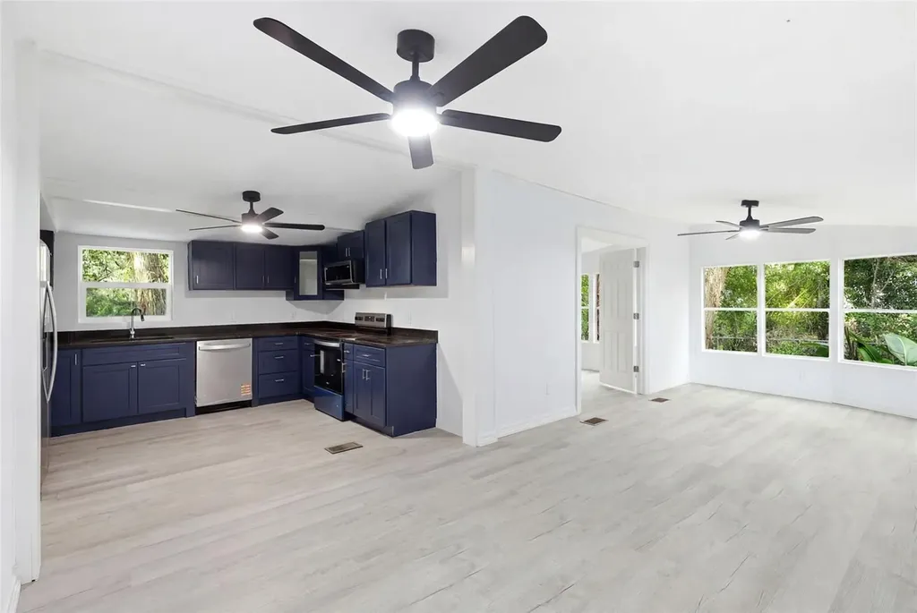 403 Acorn Circle Fruitland Park FL 34731