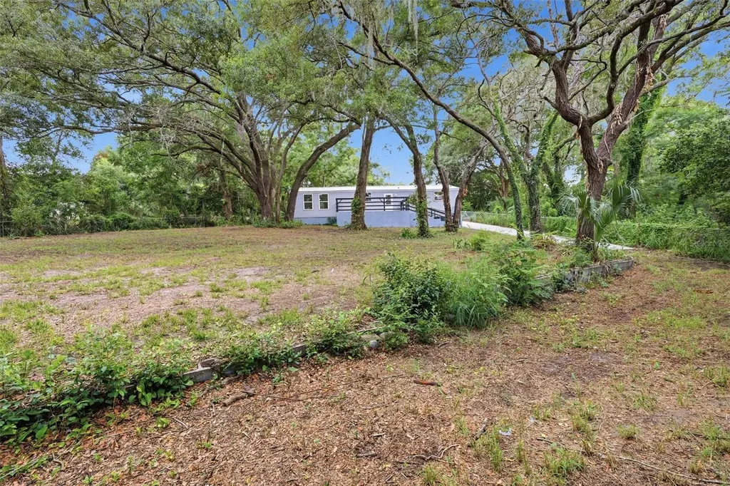 403 Acorn Circle Fruitland Park FL 34731
