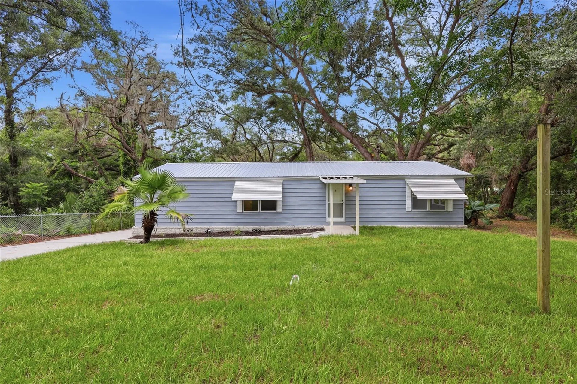 403 Acorn Circle Fruitland Park FL 34731