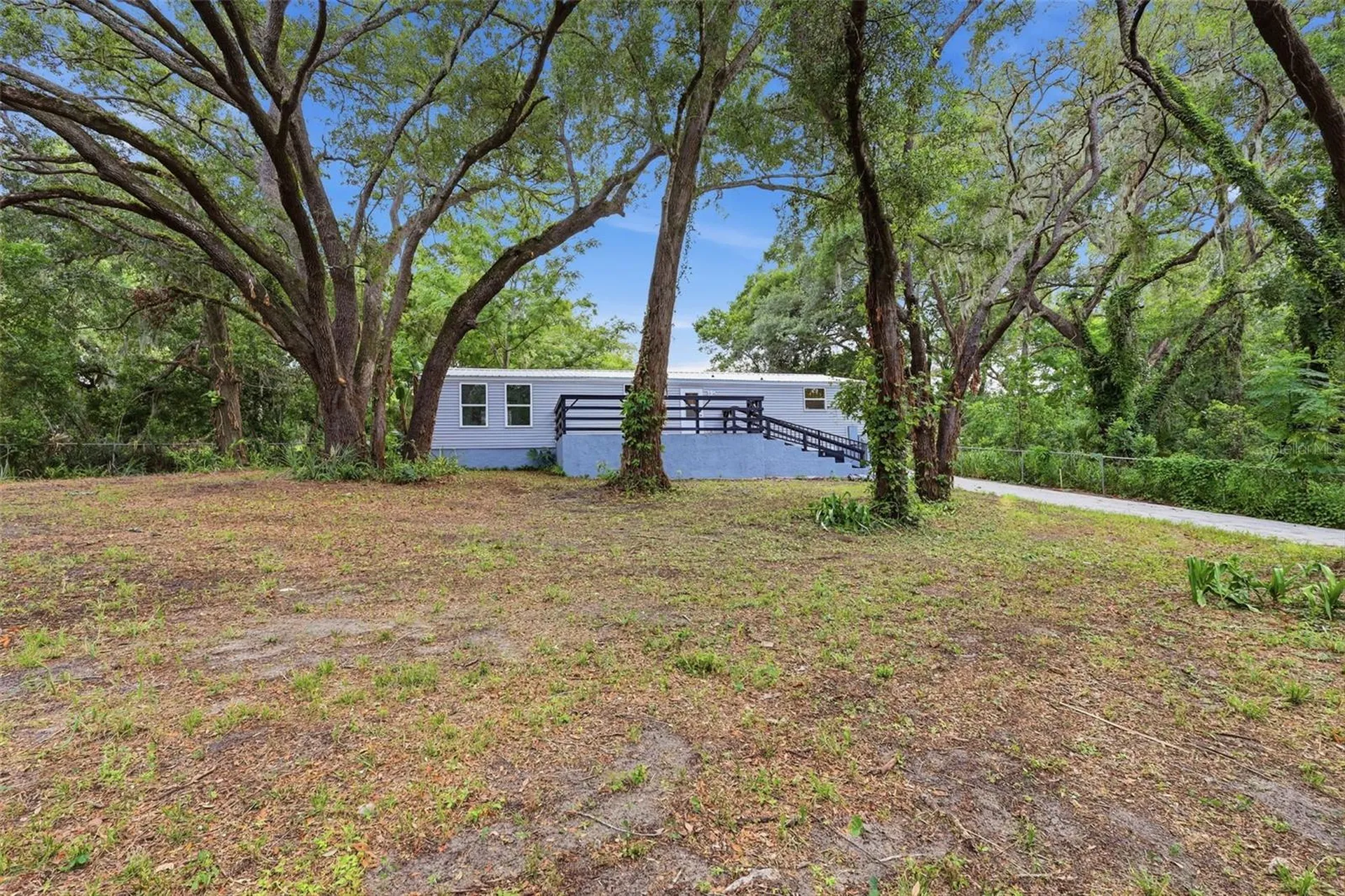 403 Acorn Circle Fruitland Park FL 34731