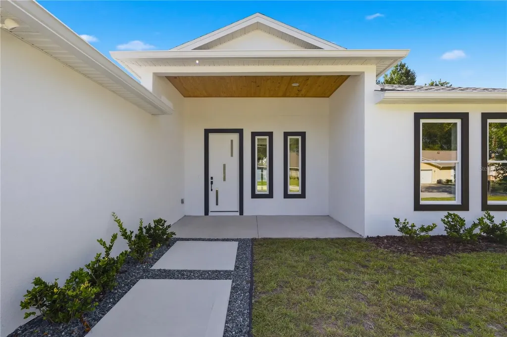 12 Perthshire Lane Palm Coast FL 32164