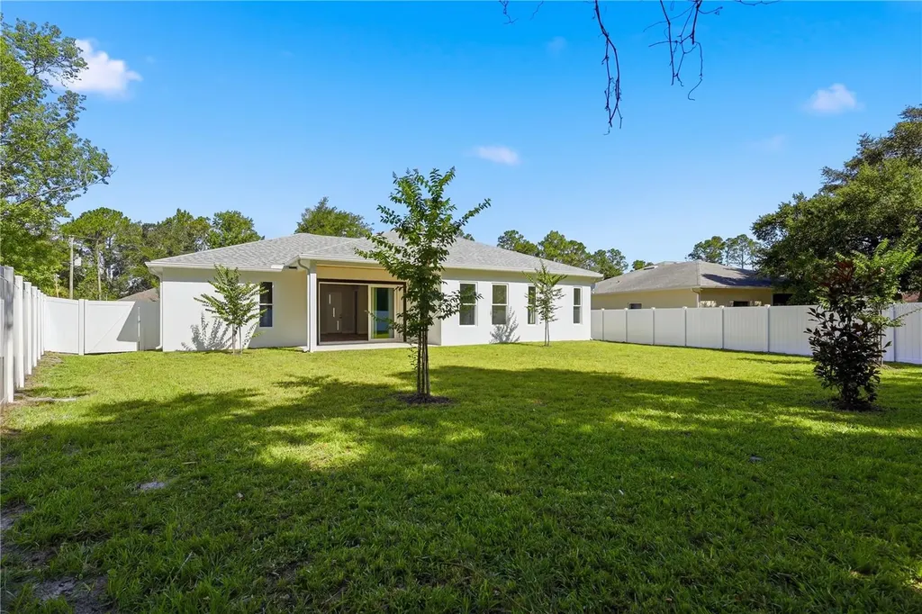 12 Perthshire Lane Palm Coast FL 32164