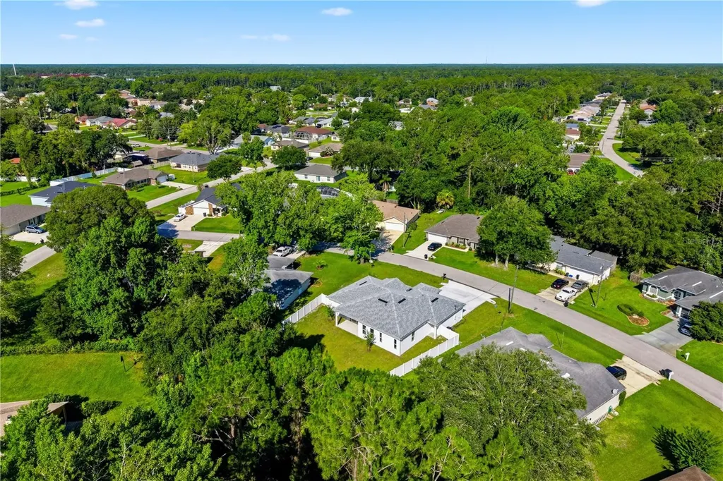 12 Perthshire Lane Palm Coast FL 32164