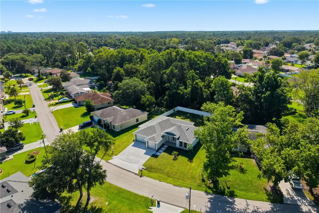 12 Perthshire Lane Palm Coast FL 32164